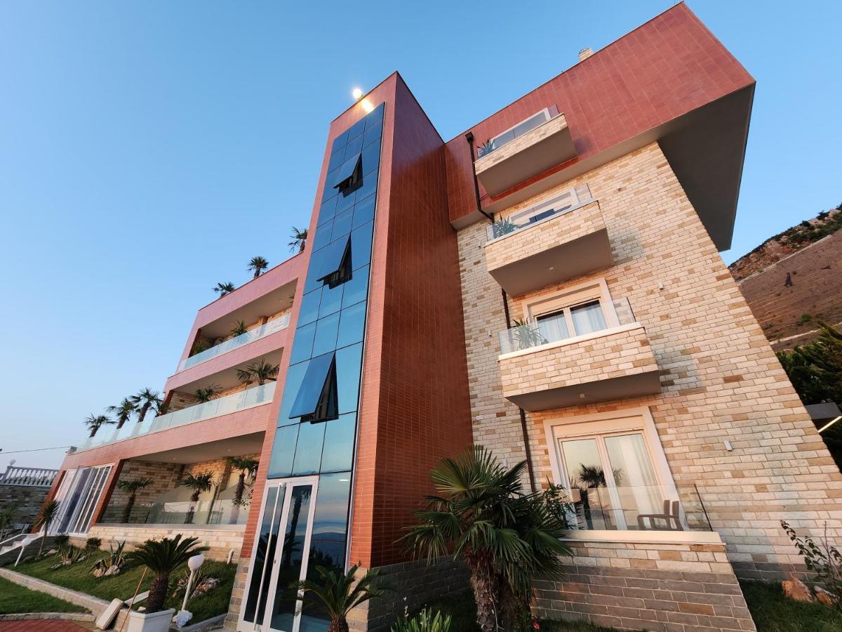 Festim Villa Hotel Kanine Exterior photo