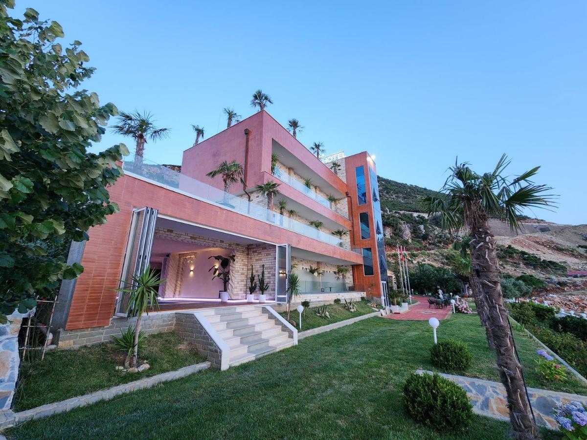 Festim Villa Hotel Kanine Exterior photo